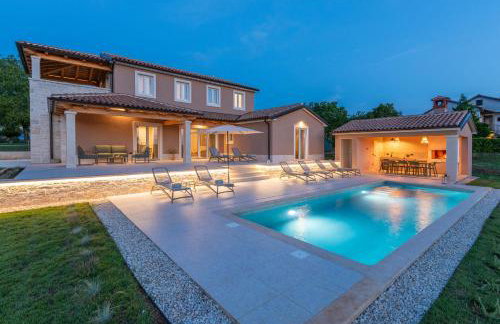 Villa Vita Pazin pet friendly for up to 8 people with private pool & playground in Central Istria - Foto 6