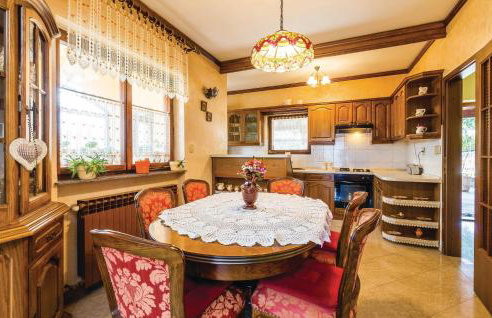 3 Bedroom Amazing Home In Jurdani - Photo 28