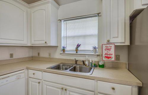 Raymond Home about 17 Mi to Downtown Jackson! - Foto 10