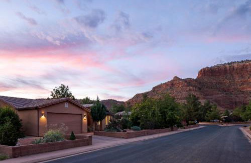 Luxury 3BR in Upscale Neighborhood Pet Friendly - Foto 35