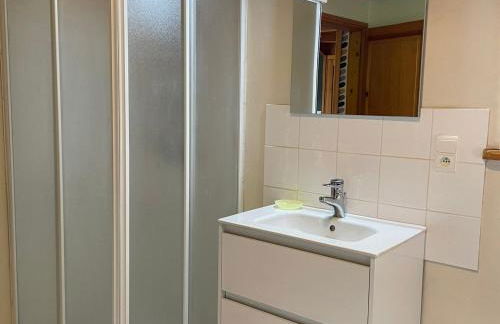 Charmante Maison en Granit Près de Tence - FR-1-582-134 - Foto 15