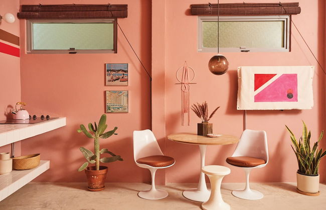 MOOD HAUS by DW - 70's Retro Stays - Photo 4