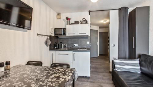 Studio 4 personnes avec terrasse vue montagne à Vars - Studio 4 personnes avec terrasse - Sélection - Super Home MAE-6051 - Foto 4