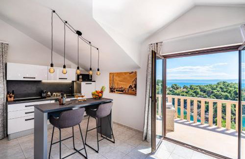 Villa Kadena - Luxury Seaside Villa with Private Heated Pool - Photo 28