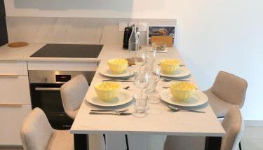 T2 - 1 ch - Garage privé - Balcon - 15 min du lac - Foto 5