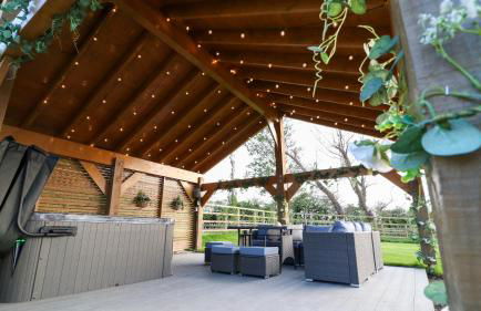 Northumberland Luxury Stays - The Chivits - Photo 8