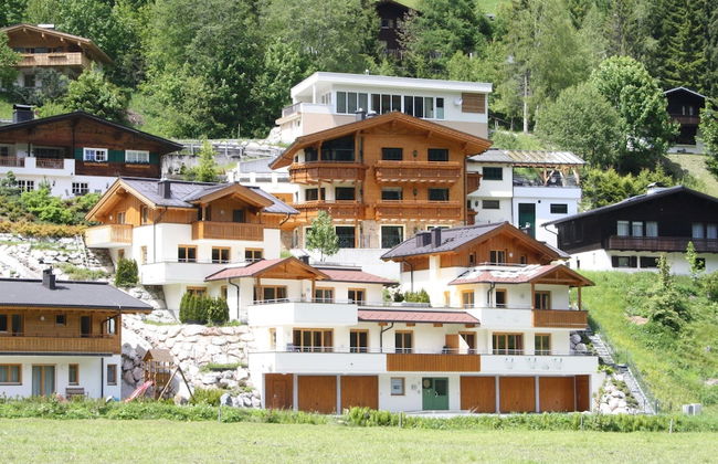 Chalet in Saalbach Near Ski Lift - Foto 18