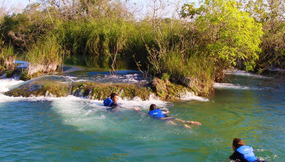Snorkelling in the Formoso River