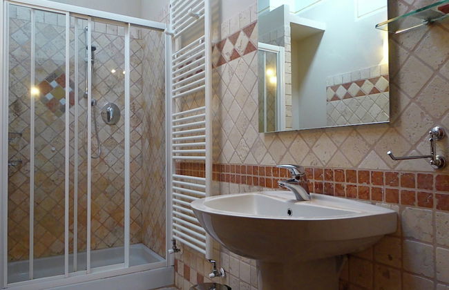 Holiday Home in Montecarelli With Pool - Foto 9