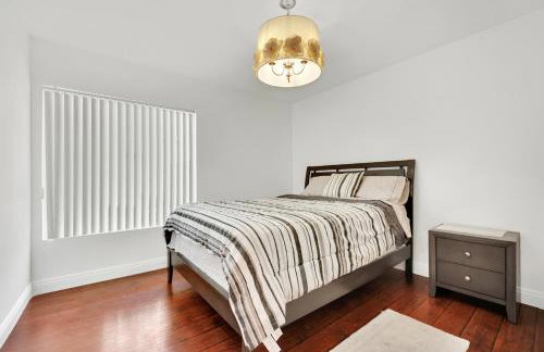 Spacious 6-bedroom house in Las Vegas - Photo 15