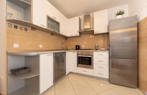 Apartmani Nina & Mili - Photo 32