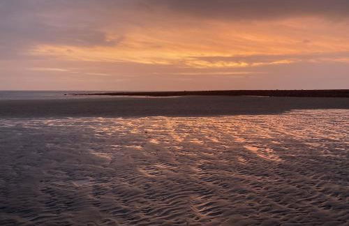 Beautifully Presented 2 Bedroom Static Caravan - Photo 37