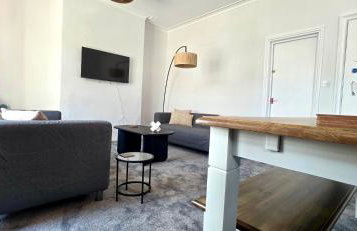 Claude Road Apartments by Switchback Stays - Photo 25