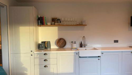 The Olive Tree - Peaceful and tranquil gem in Box - Foto 3