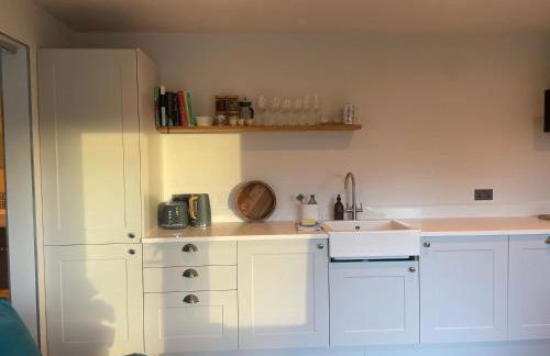 The Olive Tree - Peaceful and tranquil gem in Box - Foto 3