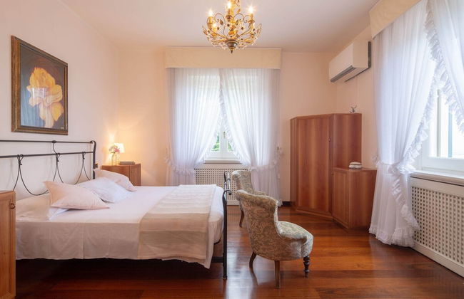 Splendid Villa in Macerata With Pool & Views - Foto 15