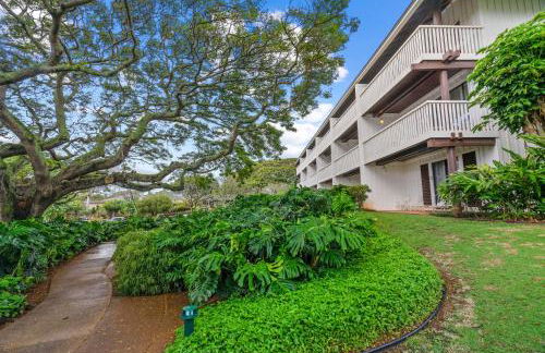 Step to beach New Quiet Kiahuna Plantation Remodeled 2 bedroom condo with AC - Foto 30