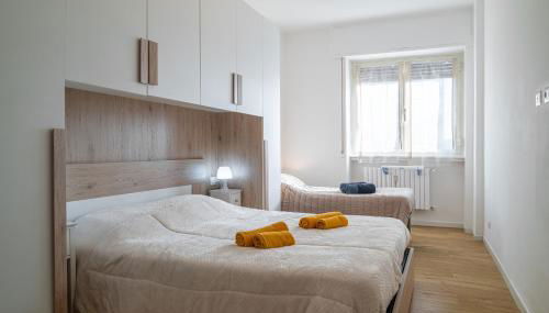 Polyclinic House - Photo 2