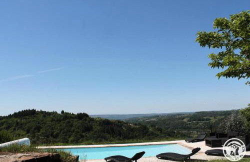 Gîte de France à Altillac 4 épis - Gîte de France 8 personnes MAE-0731 - Foto 6
