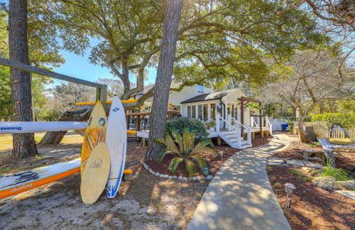 Waterfront Pine Knoll Shores Gem with Boat Dock - Foto 26