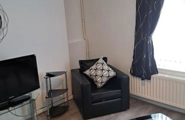 1 Bed Apart - Photo 7