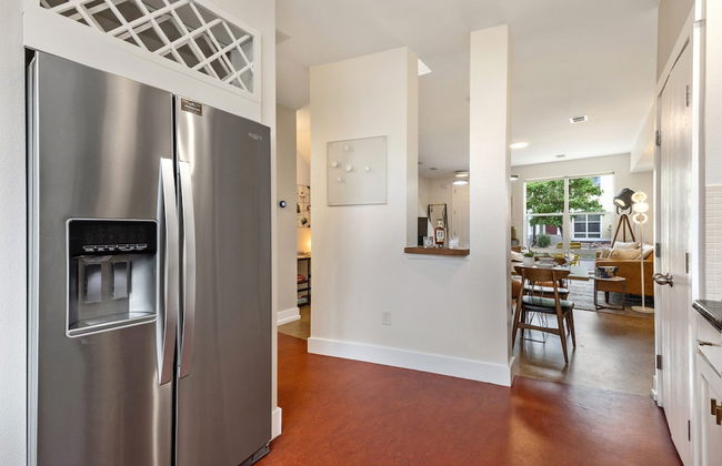 Mid-century Mod Retreat Near Old Town – Free Bikes - Foto 7