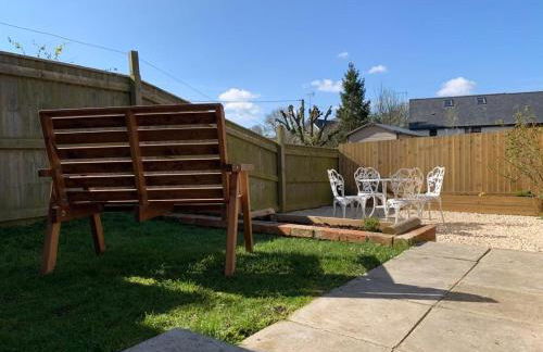 Ground Floor Garden Cottage, near Stonehenge - Foto 2