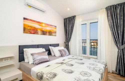 Family-friendly apartments with swimming pool Pomena, Mljet - 22317 - Photo 12