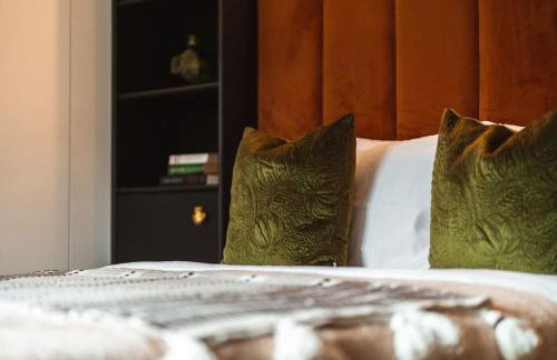 The West End Loft - 5* Retreat - Private Parking! - Foto 9