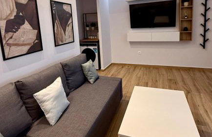 Almyrolithos - Foto 14