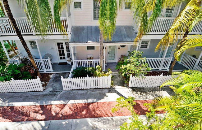 Breezy Bungalow by Avantstay Close 2 Zachary Taylor State Park & Beach w/ Shared Pool Week Long Stays - Foto 17