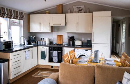 Luxury Lodge - Photo 7