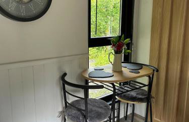 Flying Scotsman Unique Carriage Pet Friendly! Lazy Spa can be available upon request with additional cost of 40 - Foto 14