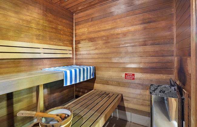 Coral Beach Noosa Resort - Photo 43