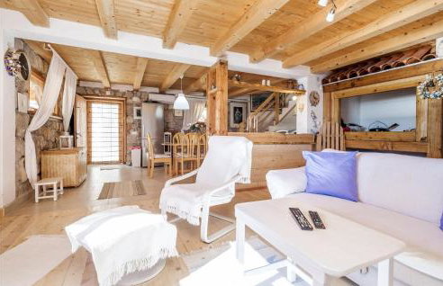 Gorgeous Home In Lukovo Sugarje - Foto 16