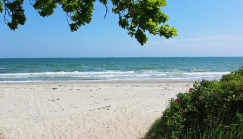 Haus Inselwind FeWo MEERstrand mit Schwimmbad und Saunanutzung im AHOI-Erlebnisbad Sellin - Foto 3