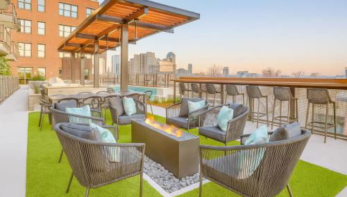 Cozy, chic deep Ellum apartment! - Foto 2