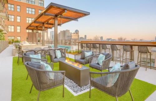 Cozy, chic deep Ellum apartment! - Foto 2