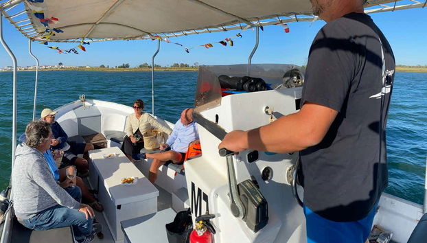 Contemplando la costa portuguesa desde el Guadiana