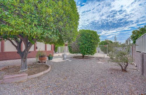 Close to Golf Sun City Escape with Furnished Porch! - Foto 22