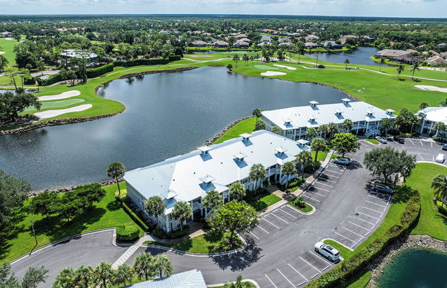 Bologna - Luxury 2-BR Condo with Lake & Golf Views at Green Links, Lely Resort. Access to Pool, Hot Tub, Tennis Courts, and Golf Courses. Near Naples Beaches & Downtown - Foto 48