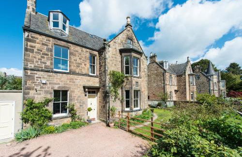 Eskbank Villa near Edinburgh - Photo 7