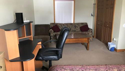 Lakeside Snowmobile - Ski Villa, 4BR 2BA, sleeps 10 - Foto 5