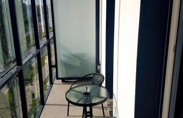 Wola Loft Apartment - Photo 20