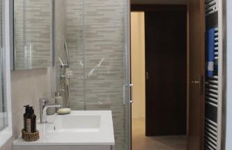 Apartment in Arona, Olivia's Home 100mt dal Lago - Foto 18