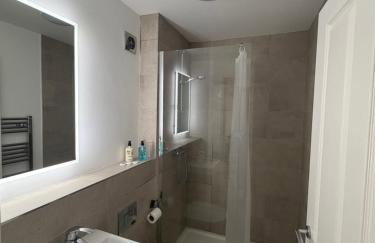 Modern Bright Flat near Station and Addenbrookes, Cambridge UK - Foto 5