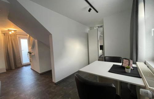 Gleis 12 , kontaktloser 24-7-Check In, barrierefrei ,Smart TV, W-LAN, Parkplatz kostenlos - Photo 14