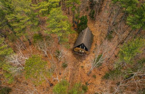 Nine Sides Lodge- Cozy A-Frame makes base camp for ADK Adventures - Foto 15