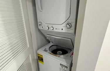 912 Brand New Spacious Tonwhome 3br 3ba sleeps 9 - Foto 21