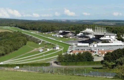 Nestledstays - The Barn House With Hot Tub - Foto 17